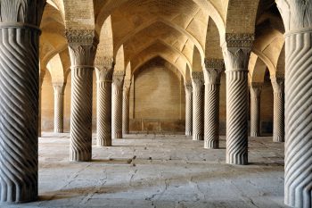 ستون در معماری ایرانی اسلامی